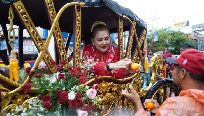 Meski Diguyur Hujan, Dugderan di Kota Semarang Berlangsung Meriah