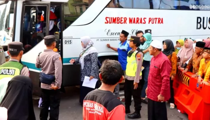 Polres Magelang Kota Beri Pengamanan Pemberangkatan Jamaah Calon Haji