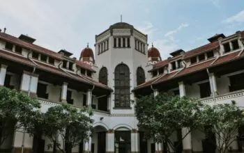 Lawang Sewu, Wisata Peninggalan Belanda yang Wajib Dikunjungi