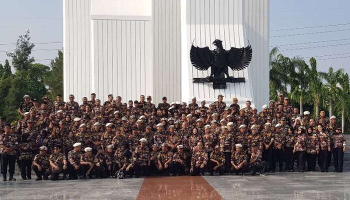 Pontjo Sutowo Ziarah TMP Kalibata Dalam Rangka HUT ke 46 FKPPI