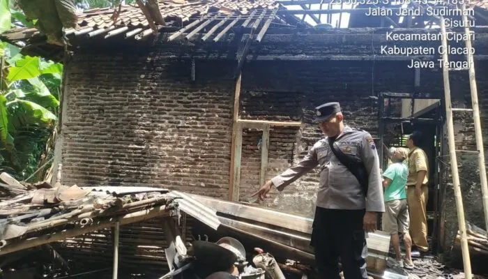 Rumah Saonah Hangus Terbakar Saat Ditinggal Berjualan, Kerugian Capai Rp 45 Juta