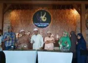 Di Joglo Nawasena Cafe n Resto Yang Nyaman dan Asri Warga Grup Ngaji Bareng Bersilaturahmi dan Diskusi