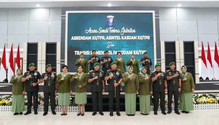 Pangdam Tanjungpura Pimpin Sertijab Asrendam XII/Tpr dan Asintel Kasdam XII/Tpr