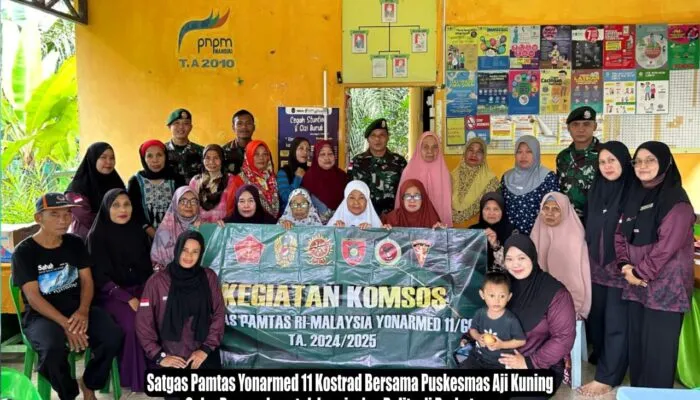Satgas Pamtas Yonarmed 11 Kostrad Bersama Puskesmas Aji Kuning Gelar Posyandu untuk Lansia dan Balita di Perbatasan