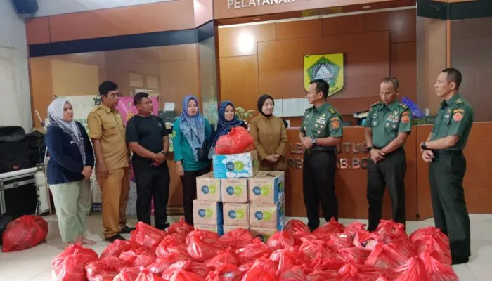Banjir Bandang Desa Leuwinutug, Komandan PMPP TNI Berikan Bantuan Langsung dan Bantu Evakuasi Dilapangan