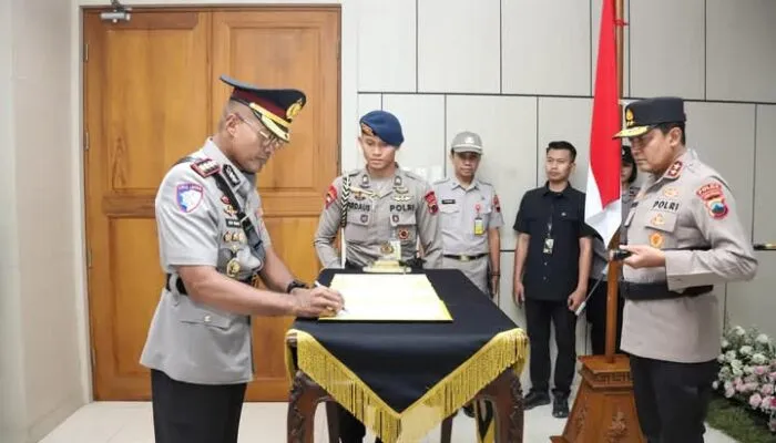 Sertijab Wakapolda Jateng; Kombes Pol. Latif Usman Siap Perbaiki Kedisiplinan Anggota
