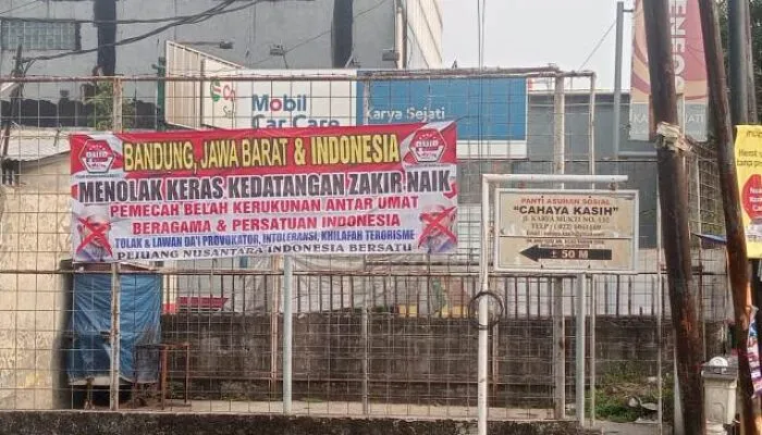 Spanduk Penolakan Ceramah Zakir Naik, PNIB : Ada Dana Besar Agenda Asing di Belakang Penceramah Impor