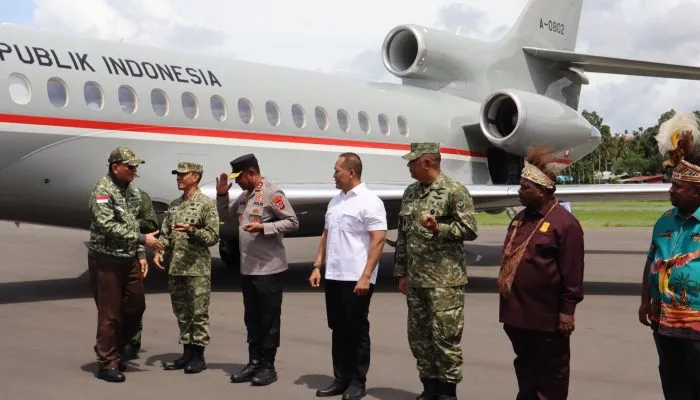 Menhan RI Kunjungi Papua Barat, Tegaskan Semangat Pengabdian Prajurit untuk NKRI