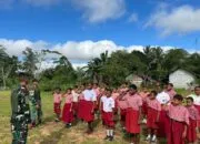 Satgas Yonif 123/Rajawali Bantu Mengajar di SD YPPK Hati Kudus Eci, Tingkatkan Semangat Belajar Anak Papua