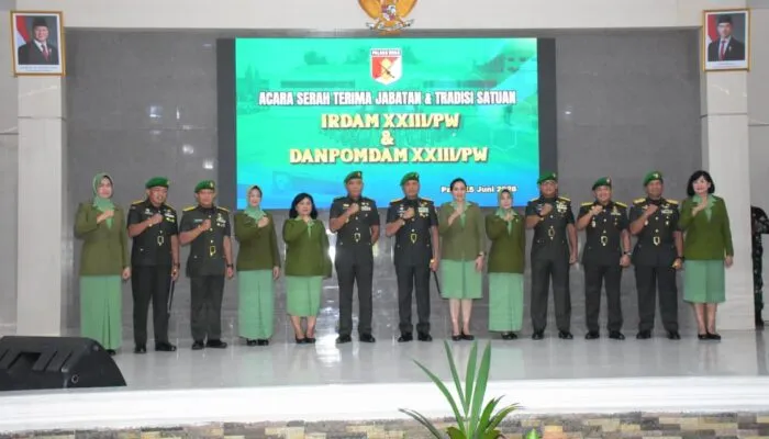 Danrem 132/Tadulako Hadiri Sertijab Irdam dan Danpomdam XXIII/Palaka Wira, Perkuat Soliditas TNI AD