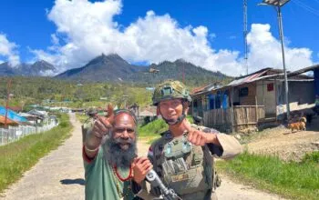 Satgas Damai Cartenz Jamin Keamanan Ibadah Minggu di Sinak Papua Tengah