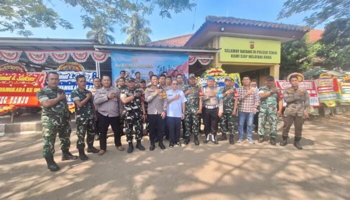 Peringati HUT Bhayangkara ke-80, Koramil Parungpanjang Perkuat Sinergitas di Dua Polsek