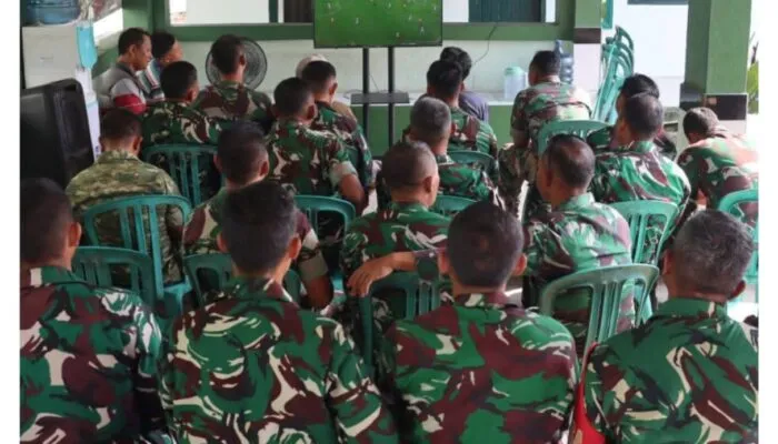 Nobar Piala Dunia 2026 di Koramil Metro : Potret Keakraban Prajurit dan Warga