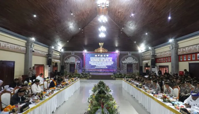 Komisi III DPR RI Kunjungi Polda Bali, Kapolda Tegaskan Penegakan Hukum Harus Profesional dan Berintegritas