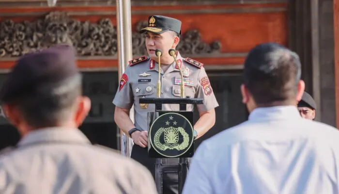 Kapolda Bali Pasma Royce Pimpin Apel Perdana, Tekankan Pemberantasan Narkoba dan Pengawasan BBM